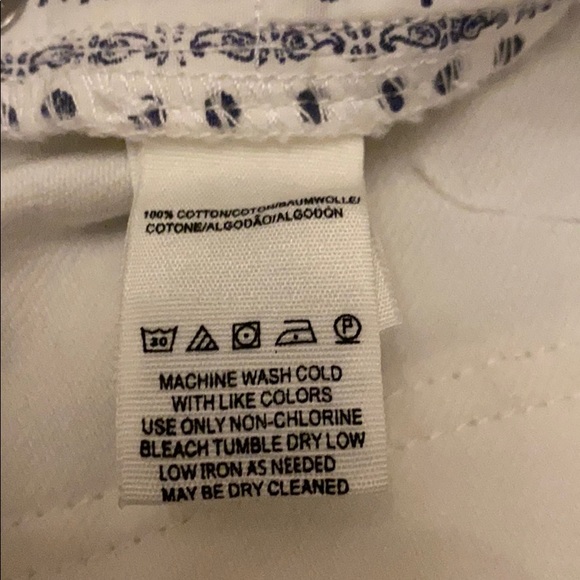 Free People | white flare jeans | Sz 10/30 - Picture 9 of 16